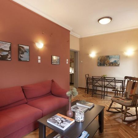 Prime Location 2 Bedroom Apt Next To The Acropolis アテネ エクステリア 写真