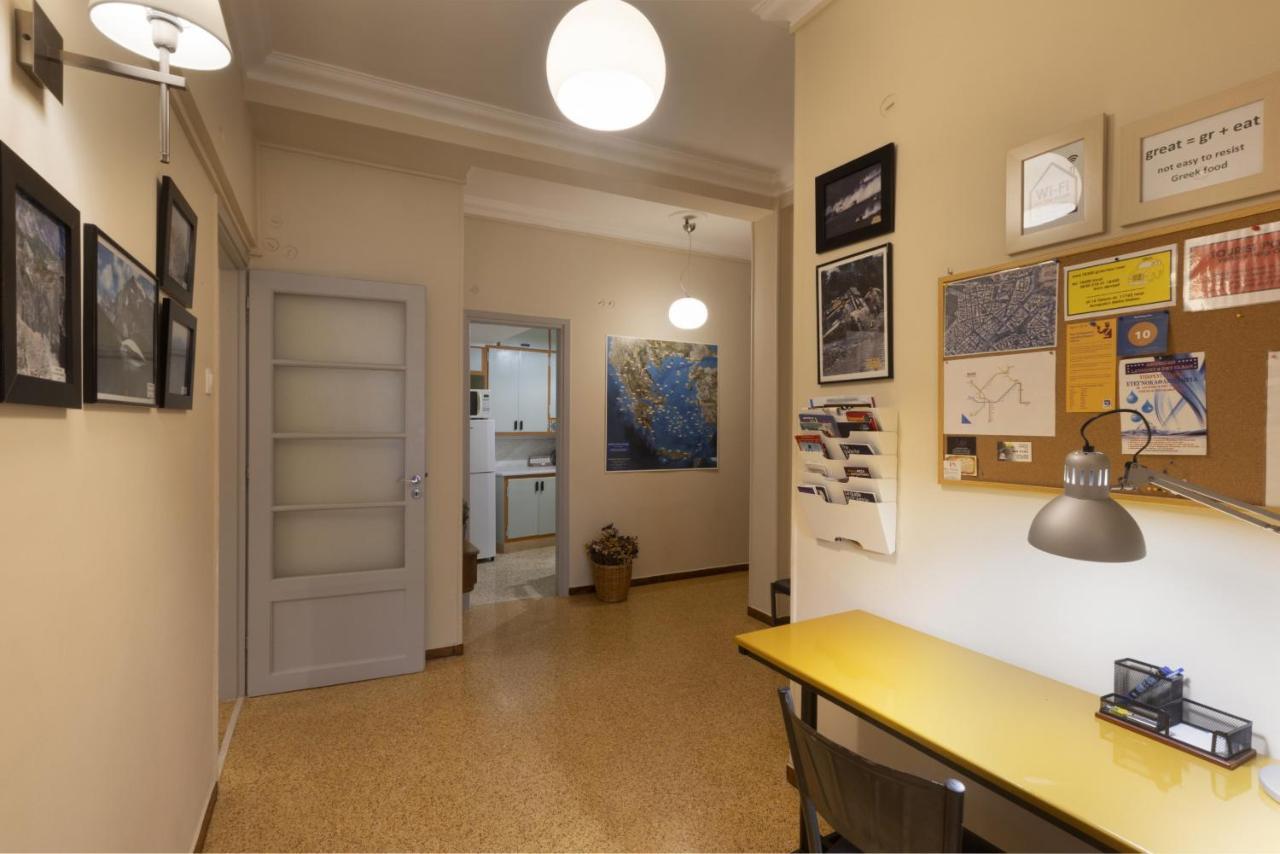 Prime Location 2 Bedroom Apt Next To The Acropolis アテネ エクステリア 写真